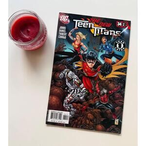 Teen Titans #34 (2006) Robin, Wonder Girl, Cyborg - DC Comic